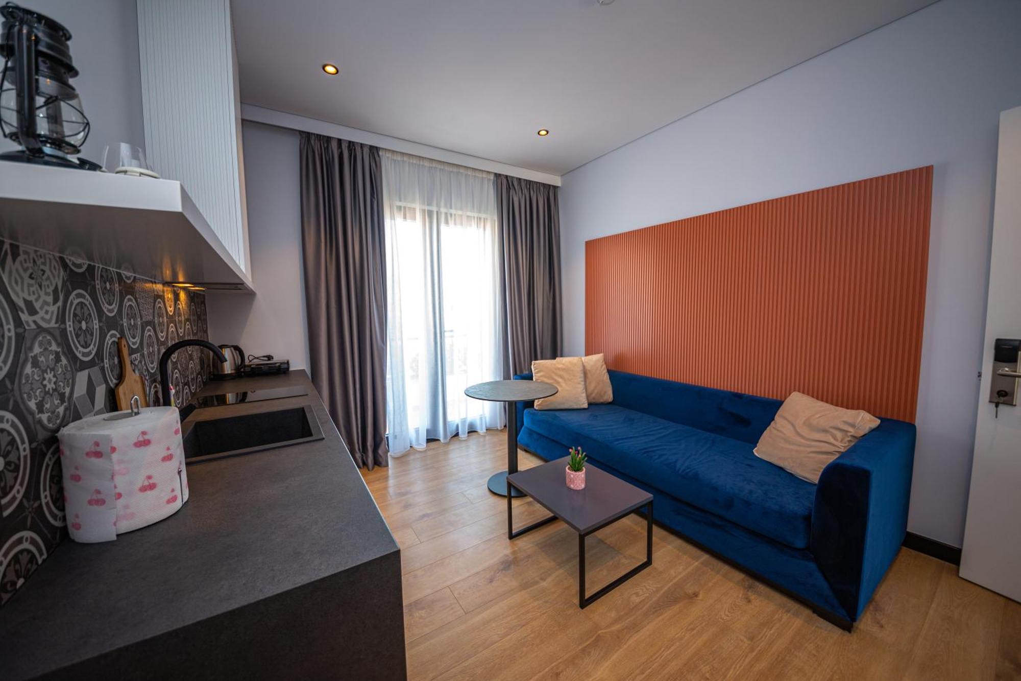 Apart-Hotel Lili2 Sarande Exterior photo